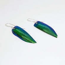 Load image into Gallery viewer, Genuine Emerald (Jewel) beetle wing earrings
