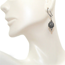 Load image into Gallery viewer, Sterling silver vintage-style oval filigree earrings with French wires
