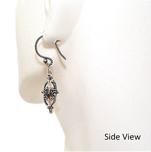 Sterling silver vintage-style oval filigree earrings with French wires