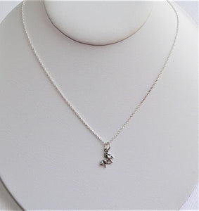 Small unicorn sterling silver pendant necklace