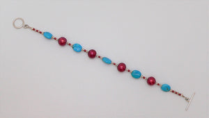 Turquoise, red freshwater pearl & sterling silver bracelet